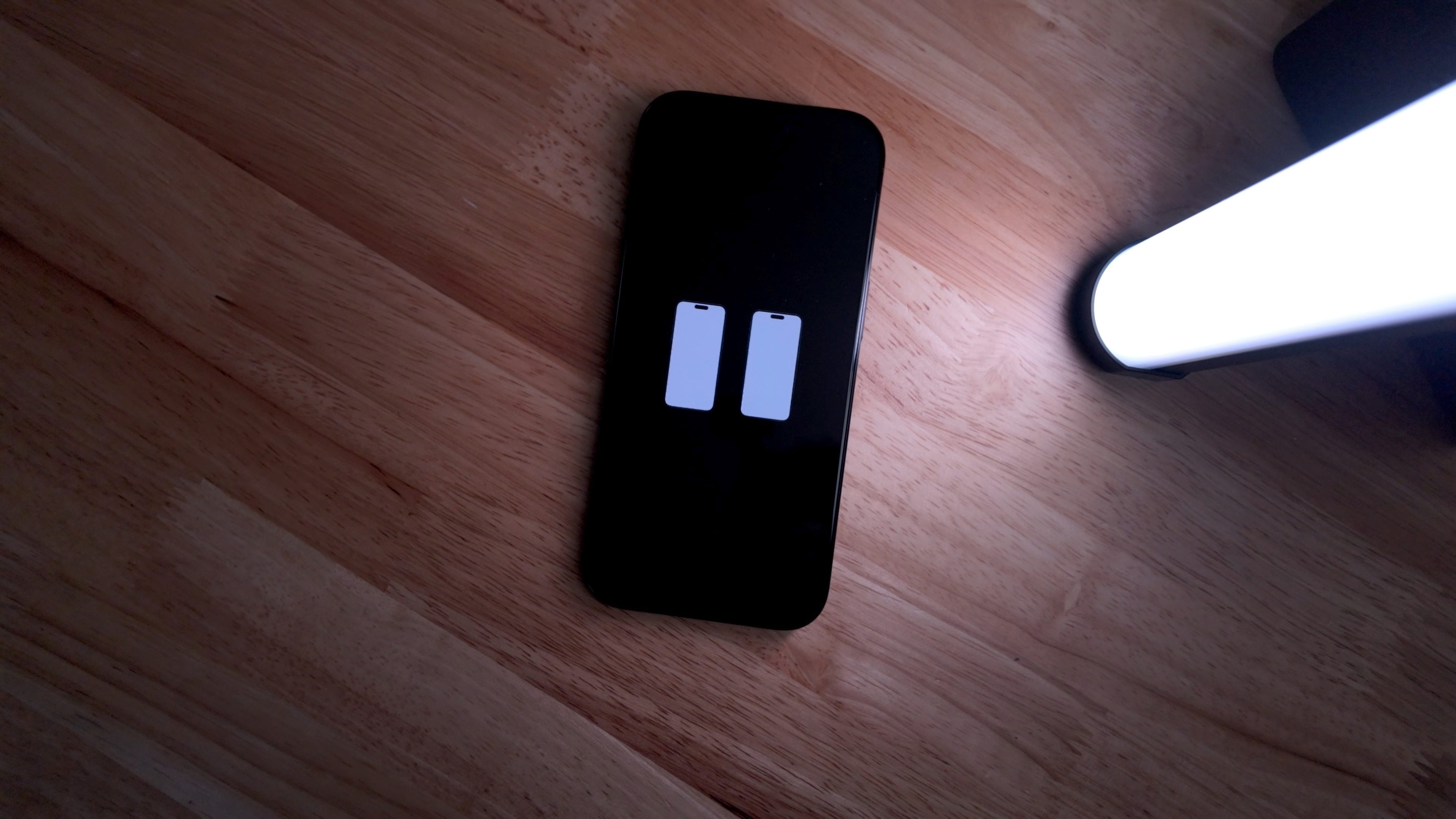 Wireless Recovery - Move iPhone running iOS 18 Nearby