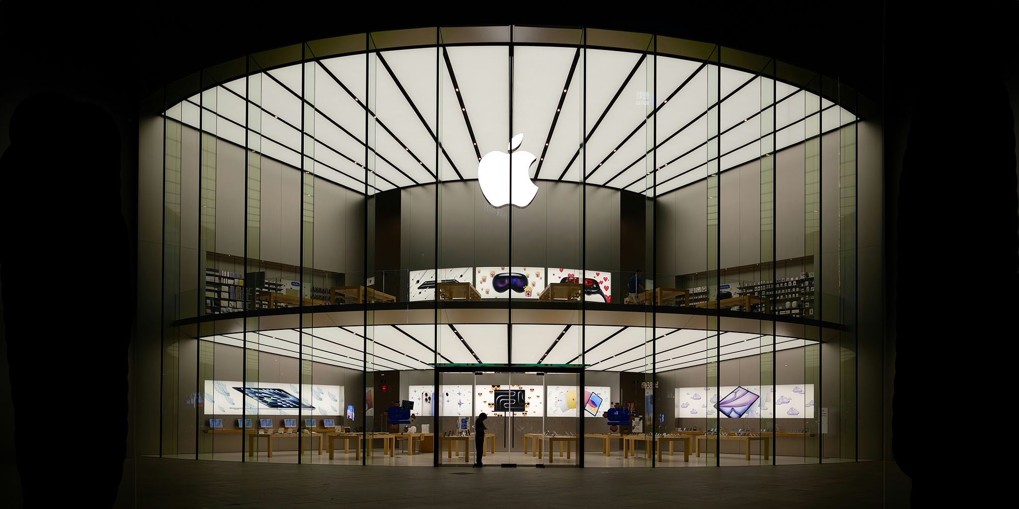 When will Apple prices drop again | Photo shows an Apple Store in Nanjing, China